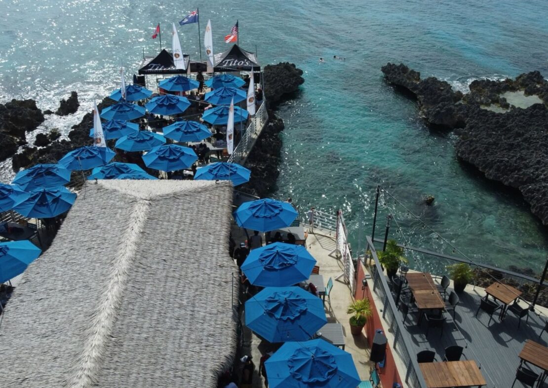 Macabuca & Cracked Conch grand cayman 