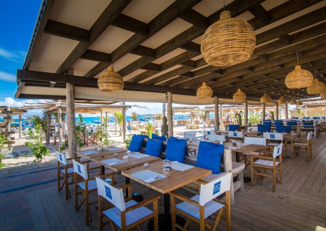 10 Best Beach Bars in St Maarten / St Martin