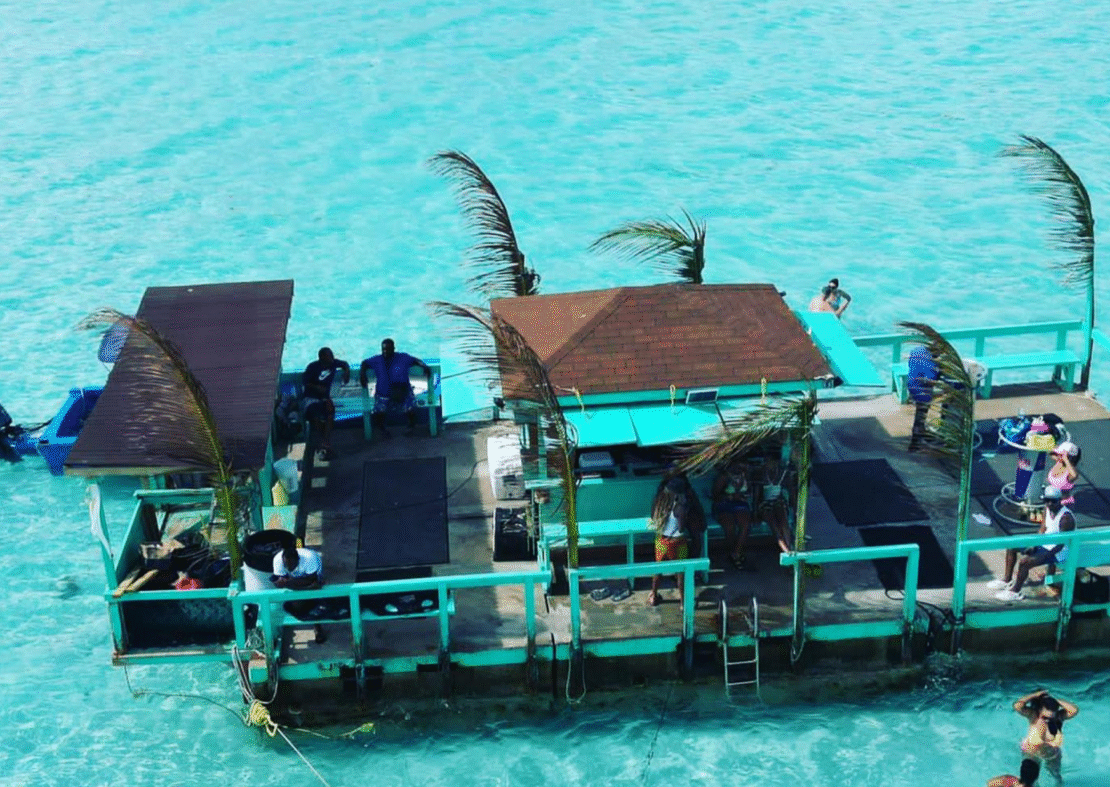 Captain Oak's Tiki Bar