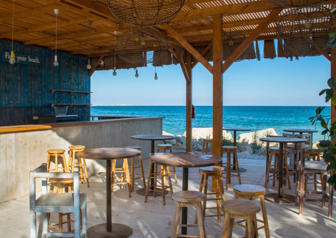 Nirvana Beach Bar