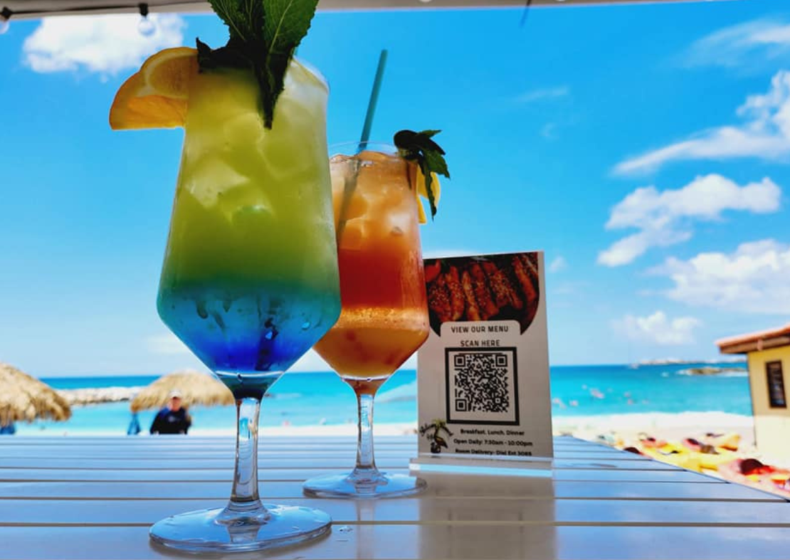 Pelican Beach Grill – Simpson Bay
