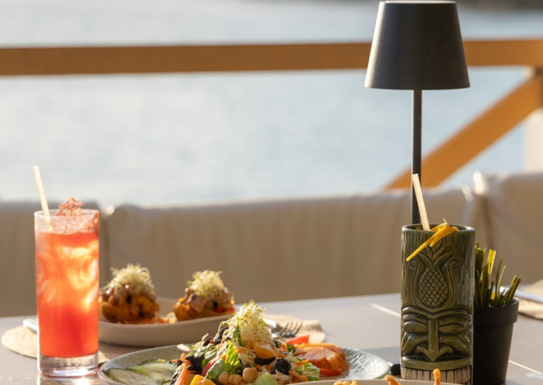 Tortuga Beach Café – Maho Beach