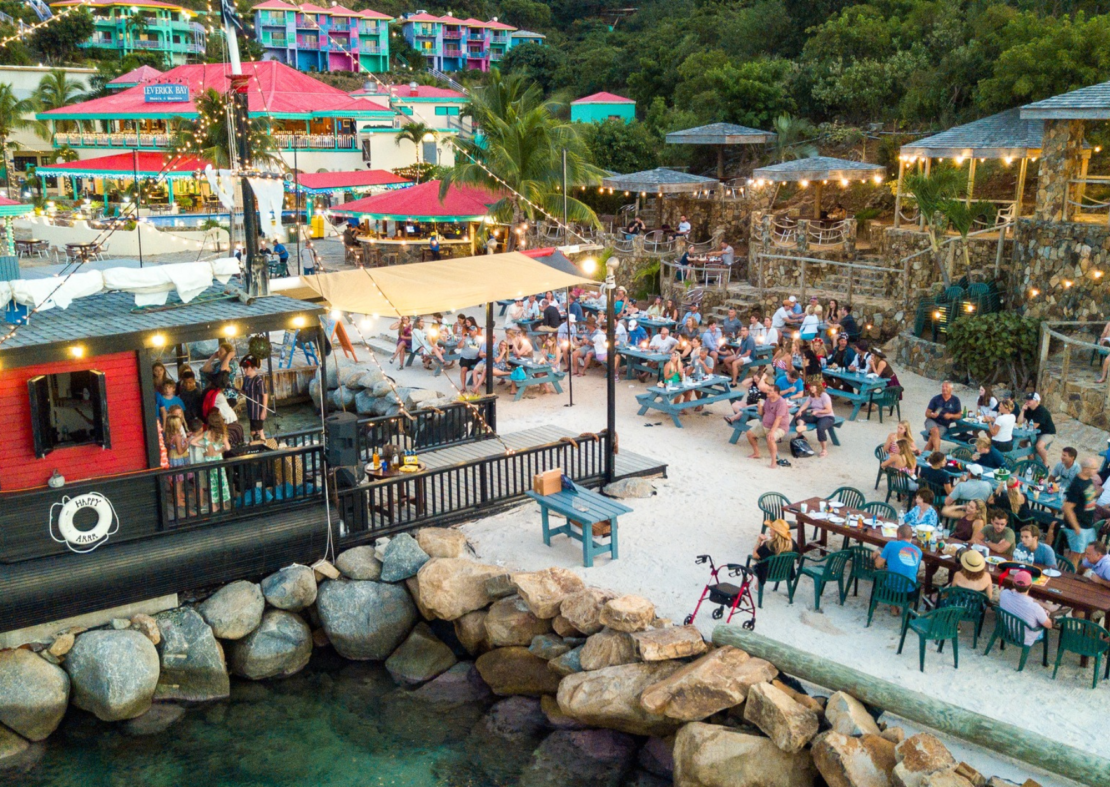 the restaurant at Leverick bay