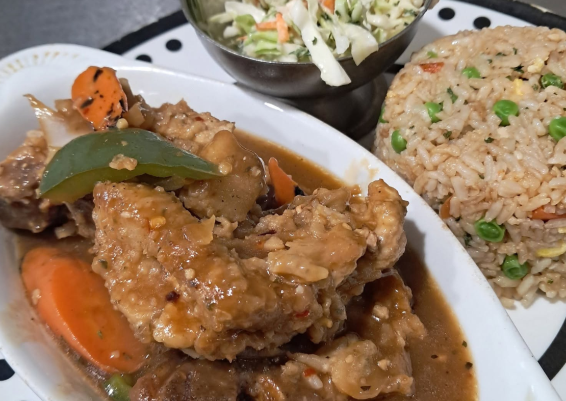 Shirley's at the Fish Fry (George Town)