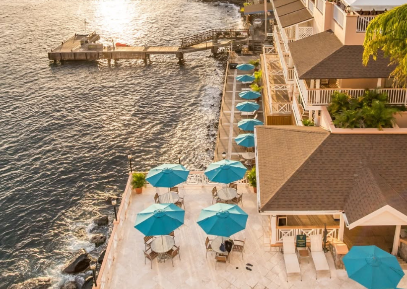 Fort Young Hotel & Dive Resort